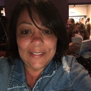 Meet your Posher, Linda